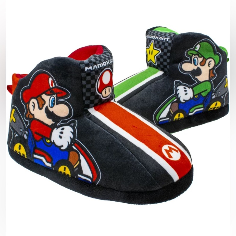 Mario Kart ‎ multicolor slippers with sound📣, size 4-5 Kids